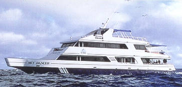 GALAPAGUIDE CHARTERS