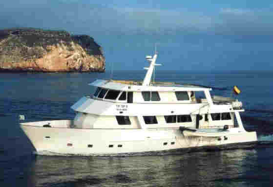 GALAPAGUIDE CHARTERS
